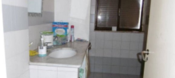 3 rooms Apartment in Montebello Vicentino, Italy No. 208259 10