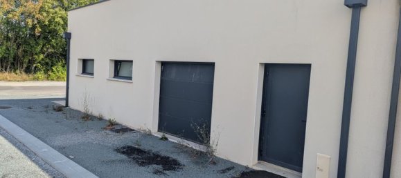 Propiedad comercial en Deux-Sevres, France 235 m² No. 301626 3