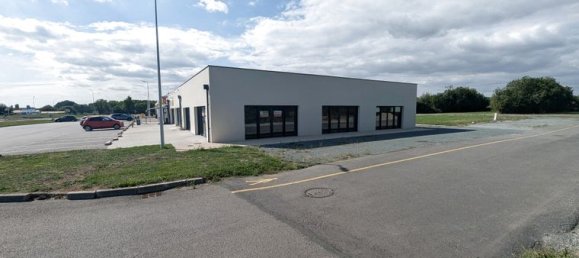 Propiedad comercial en Deux-Sevres, France 235 m² No. 301626 8