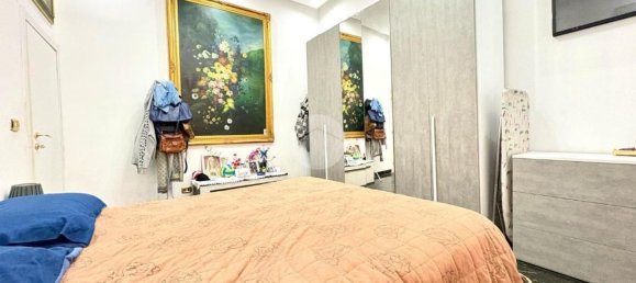 2 rooms Apartment in Naples, Italy No. 57327 14