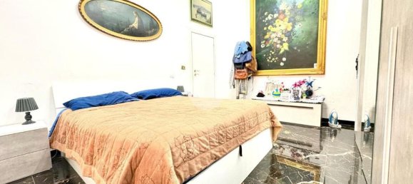 2 rooms Apartment in Naples, Italy No. 57327 13