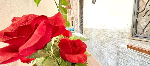 2 rooms Apartment in Naples, Italy No. 57327 2