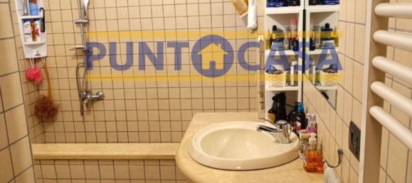 4-salle Appartement à Teramo, Italy No. 12066 13