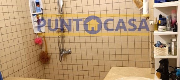 4-salle Appartement à Teramo, Italy No. 12066 14