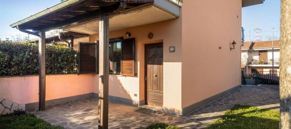 3 rooms Villa in Labico, Italy No. 30774 3