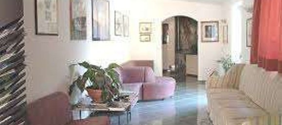 Отель, гостиница 2000м² в Маджоне, Италия № 85246 33