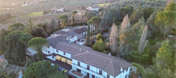 Отель, гостиница 2000м² в Маджоне, Италия № 85246 12