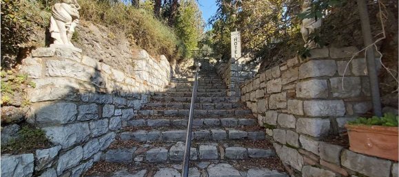 Отель, гостиница 2000м² в Маджоне, Италия № 85246 31