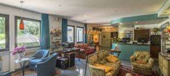 Отель, гостиница 2000м² в Маджоне, Италия № 85246 38