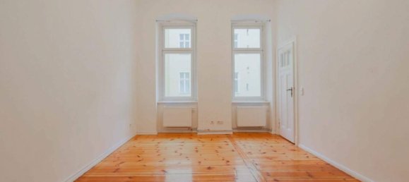 2 rooms Commercial property in Kreuzberg, Germany No. 78251 2