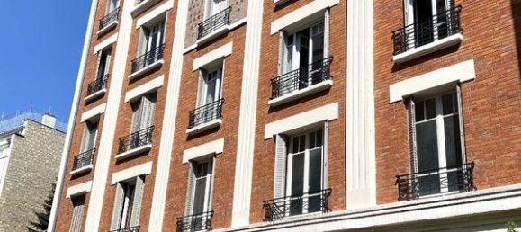 2 bedrooms Apartment in Courbevoie, France No. 176604 2