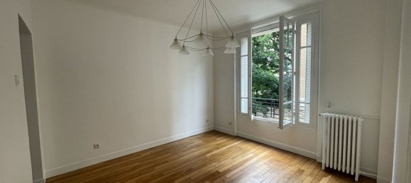 2 bedrooms Apartment in Courbevoie, France No. 176604 7