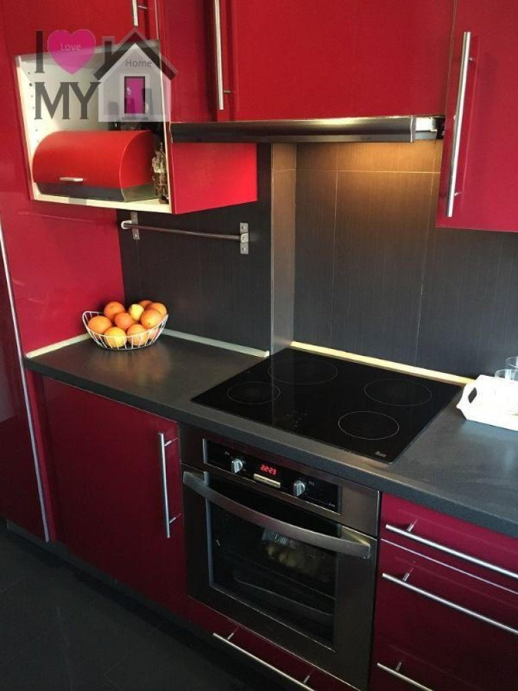 Apartamento de 2 dormitorios en Cascais, Portugal No. 2700