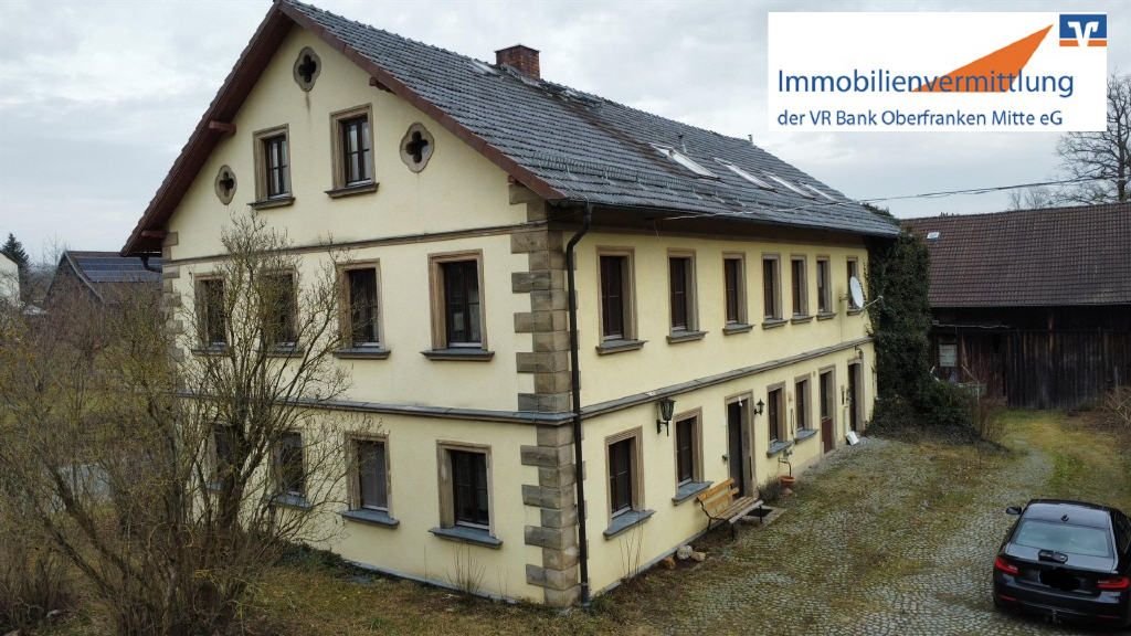 Casa de 12 habitaciónes en Hof, Germany No. 56889