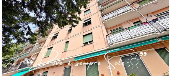 Apartamento de 3 dormitorios en Genoa, Italy No. 13606 26