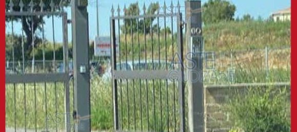 5 Schlafzimmer Wohnung in Rome, Italy, Nr. 334111 17