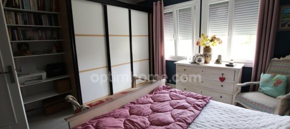 2 bedrooms House in Saint-Pere-sur-Loire, France No. 264500 14