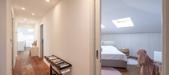 2 Schlafzimmer Wohnung in Turin, Italy, Nr. 53590 23