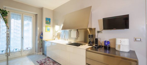 2 Schlafzimmer Wohnung in Turin, Italy, Nr. 53590 34