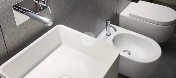 2 rooms Apartment in Ferrara, Italy No. 262490 4