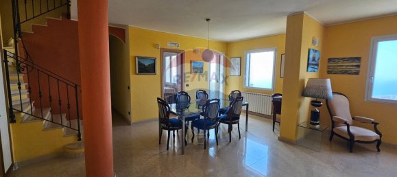 6-salle Villa à Sanremo, Italy No. 261612 20