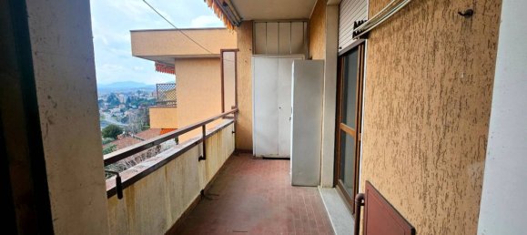 4 chambres Appartement à Como, Italy No. 2337 8