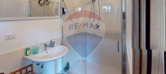 Apartamento de 3 dormitorios en Valtopina, Italy No. 73443 28