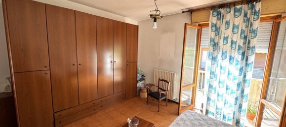 5 bedrooms Apartment in Porto San Giorgio, Italy No. 81785 11