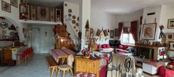 4 bedrooms Villa in Simeri Crichi, Italy No. 210467 6