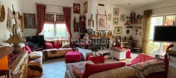 4 bedrooms Villa in Simeri Crichi, Italy No. 210467 10