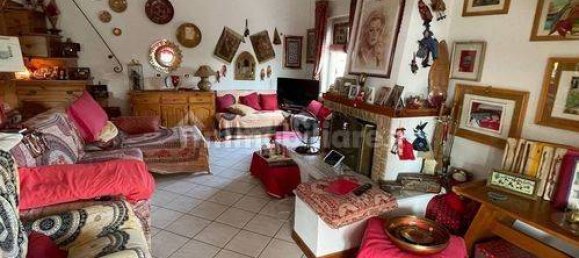 4 bedrooms Villa in Simeri Crichi, Italy No. 210467 7