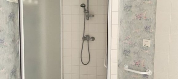 Studio in Troyes, France, Nr. 62665 4