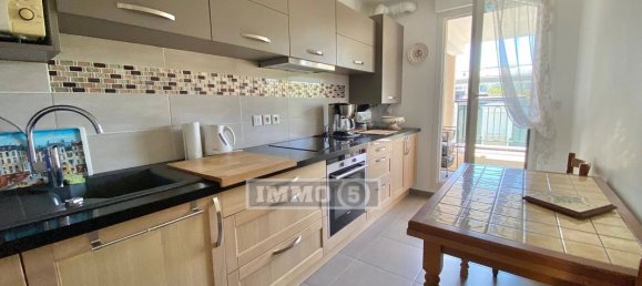 2 chambres Appartement à Noisy-le-Grand, France No. 179491 9