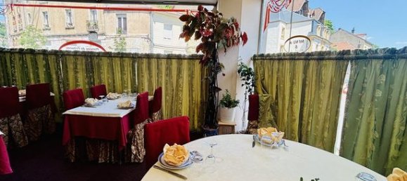 97m² Commercial property in Cosnes-et-Romain, France No. 309321 4