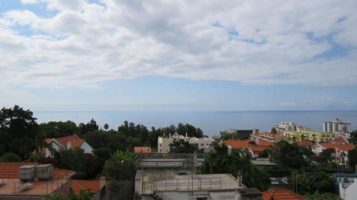 3 bedrooms Apartment in Funchal, Portugal No. 947