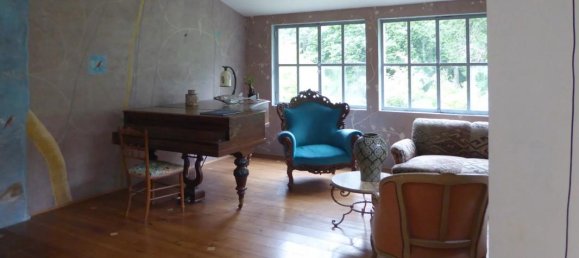 2 bedrooms House in Loches, France No. 326932 5