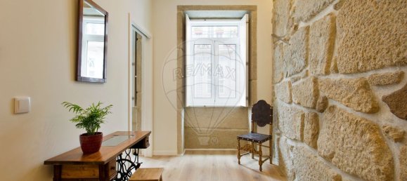 405m² Building in Vila Nova de Gaia, Portugal No. 55939 14