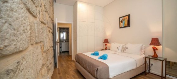 405m² Building in Vila Nova de Gaia, Portugal No. 55939 12