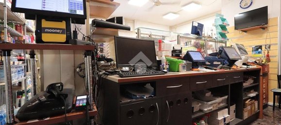 Gewerbliche Immobilie in Alessandria, Italy 70m², Nr. 259797 9