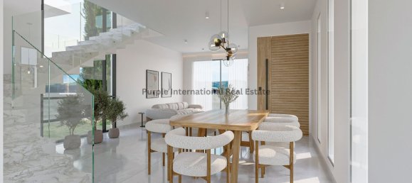 Вилла с 3 спальнями в Като-Пафос, Кипр № 5468 4