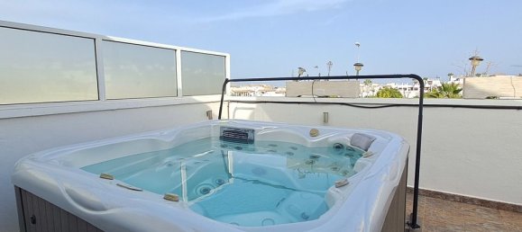 3 غرف نوم فيلا في Alicante, Spain رقم 176060 26