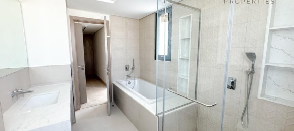 4 Schlafzimmer Villa in Al Furjan, UAE, Nr. 64339 10