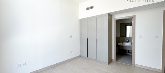 4 Schlafzimmer Villa in Al Furjan, UAE, Nr. 64339 11