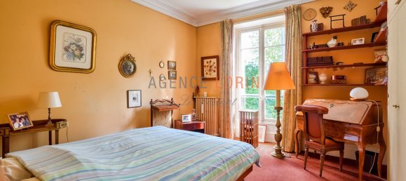 6 bedrooms House in Le Vesinet, France No. 186882 11