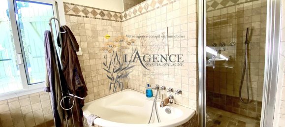 2 bedrooms Villa in Saint-Florent, France No. 96957 12