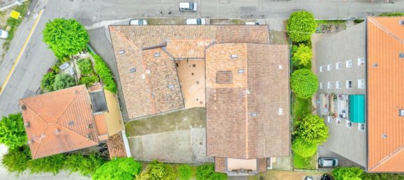 Квартира с 2 комнатами в Реджо Эмилия, Италия № 2449 20