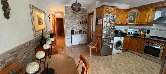 2 bedrooms Townhouse in Alicante, Spain No. 172372 2