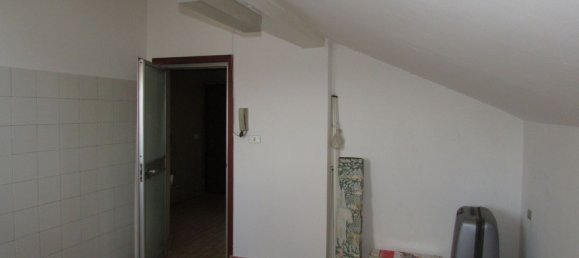 2-Zimmer Wohnung in Nova Milanese, Italy, Nr. 334537 16