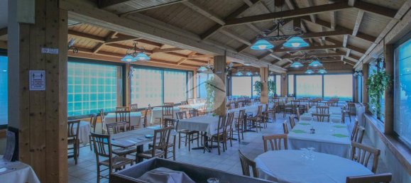 3 rooms Office in Truccazzano, Italy No. 303467 9