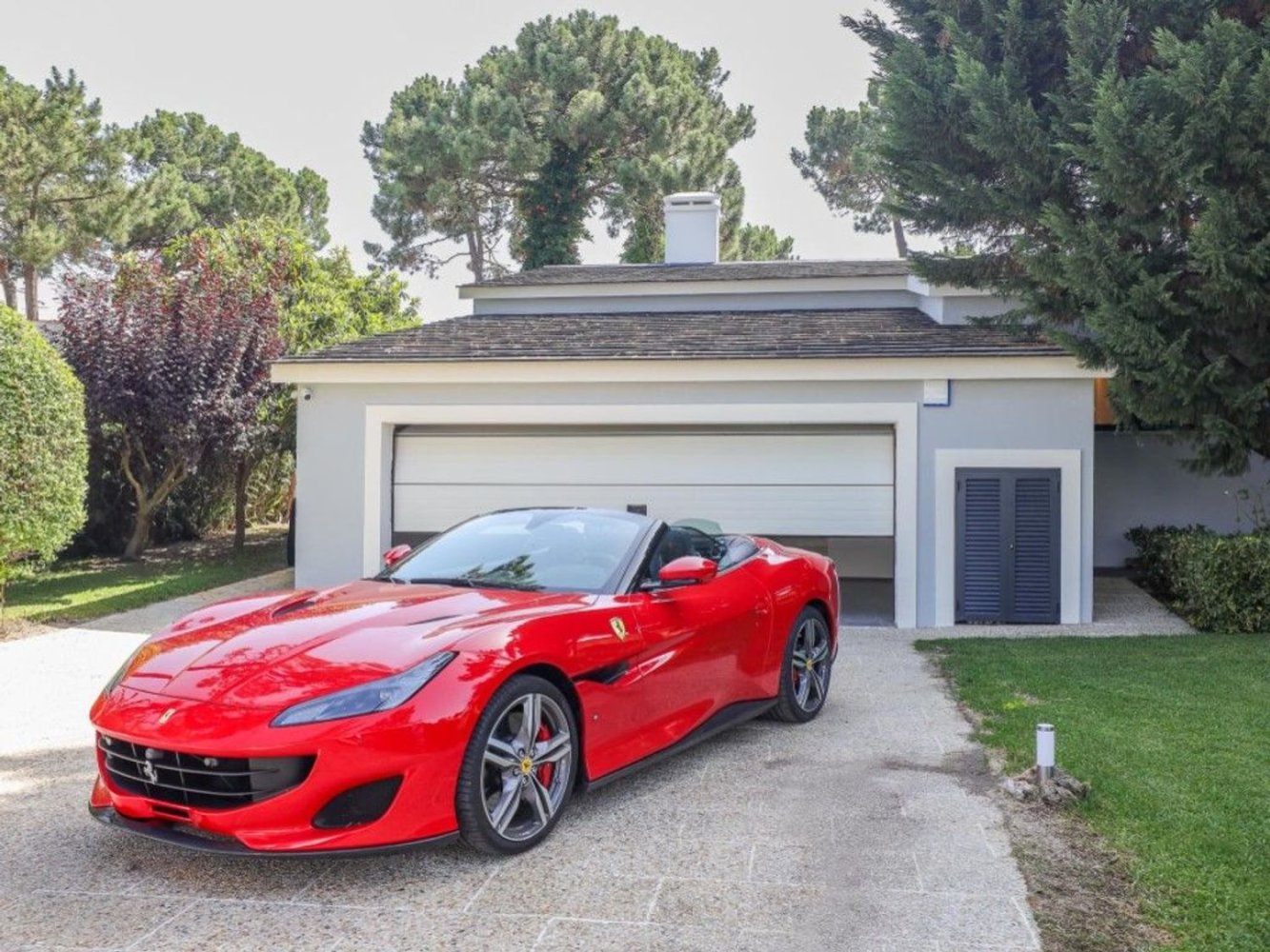 Casa de 4 dormitorios en Almada, Portugal No. 251749